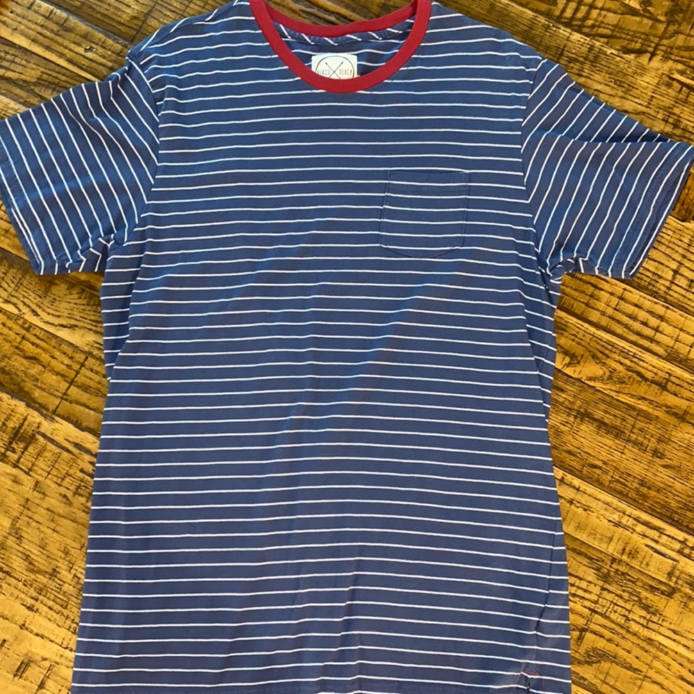Striped pocket tee